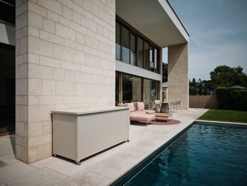 Stern Kissenbox Gilbert 176x76x91 cm Aluminium greige mit Schloß
