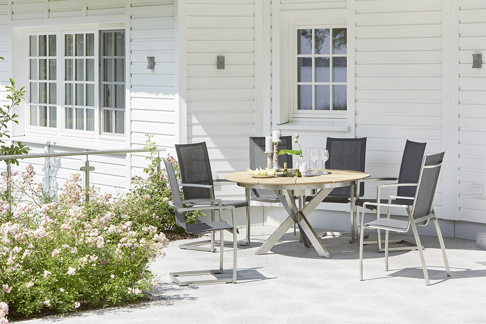 Diamond Garden Tisch Lyon Ø 140 cm Fase / Edelstahl Dunkelgrau / Recycled Teak Natur