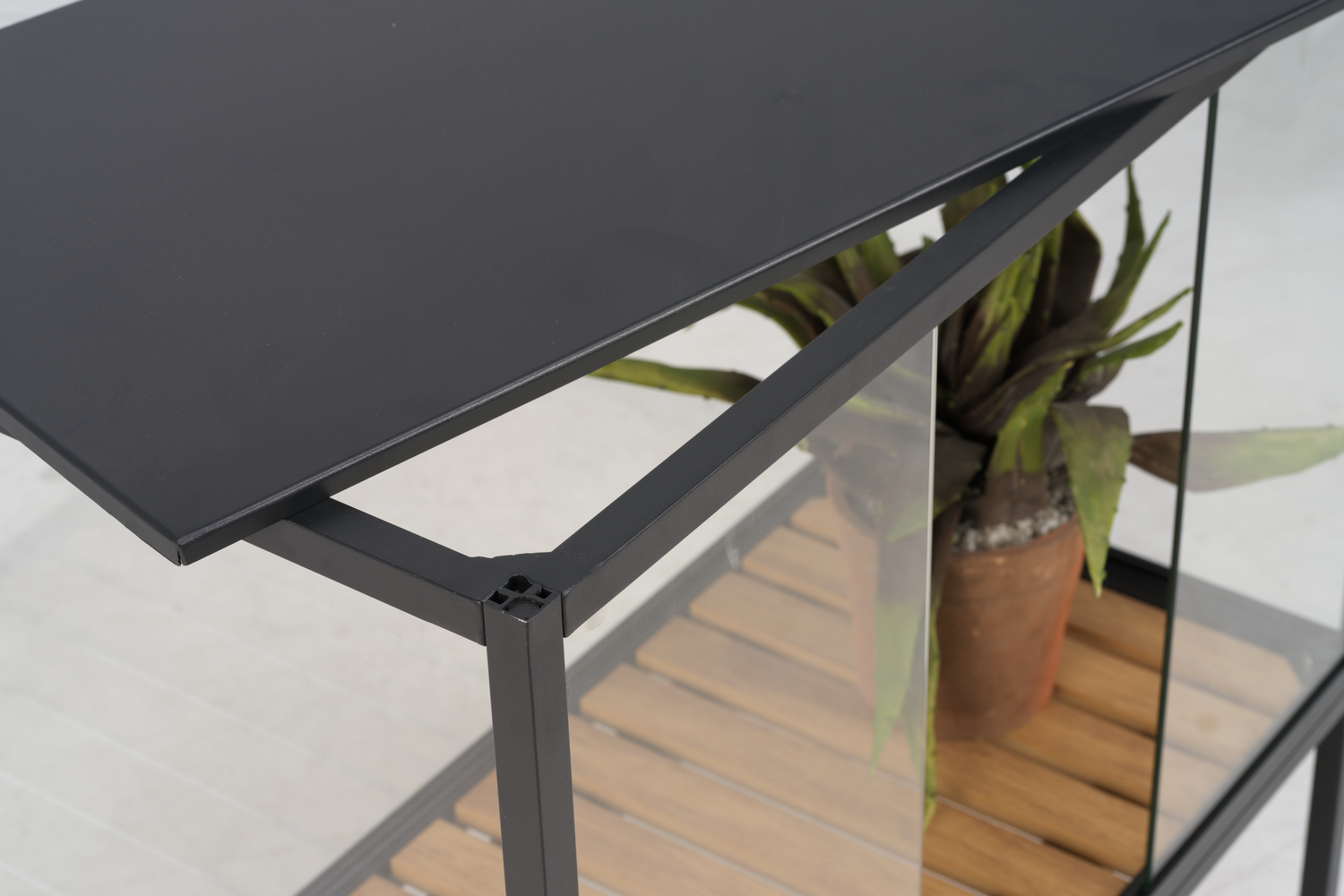 Brafab Grower Pflanzenschrank Niedrig Aluminium/Glas Schwarz