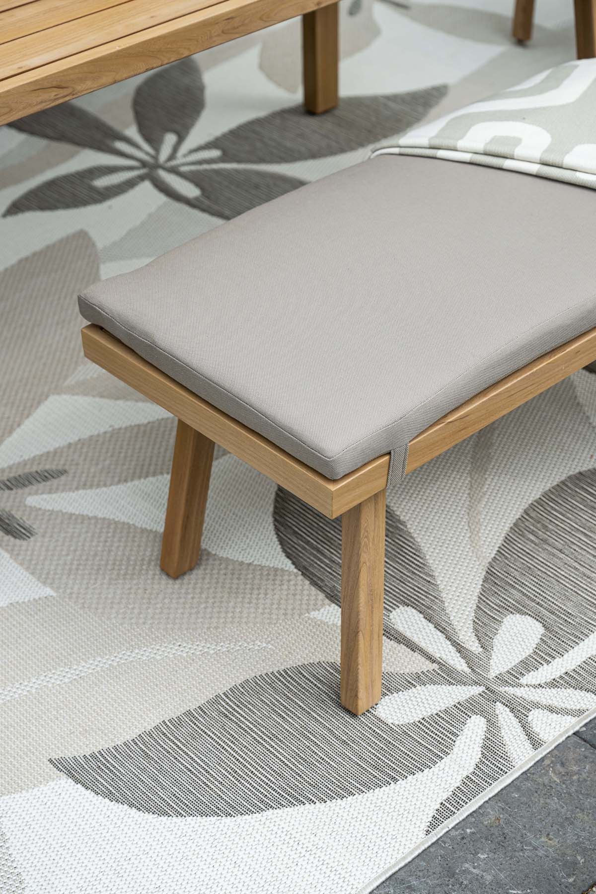 GARDEN Impressions Decala Sportbankalu hell Teaklook/des. Taupe